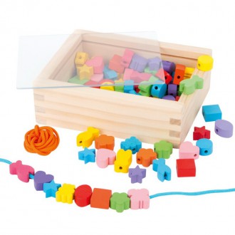 Dřevěné hračky - Navlékací perle - Set korálků, Tvary v krabičce 84ks (Legler)