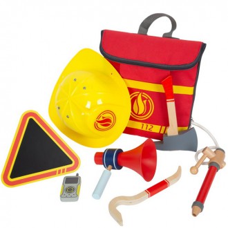 Dřevěné hračky - Malý hasič - Hasičský batoh s vybavením (Small foot)