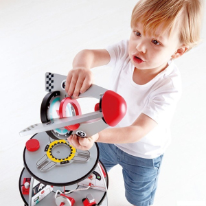 Vesmír - Dřevěná čtyřpatrová vesmírná raketa (Hape)