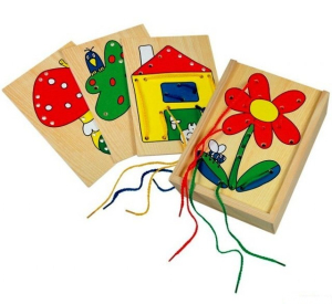 Šití - Provlíkací destičky v krabičce, Obrázky (Bino)