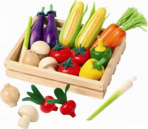 Dekorace prodejny - Přepravka se zeleninou (Voila)