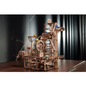 3D mechanický model - Kuličková dráha se spirálovým zdvihem (Ugears)