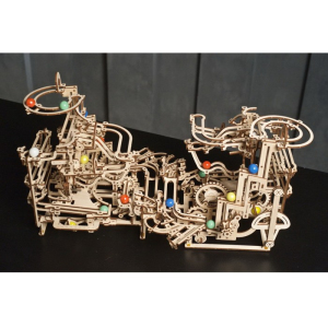 3D mechanický model - Kuličková dráha s víceúrovňovým zdvihem (Ugears)