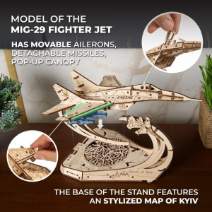 3D mechanický model - Stihačka The Ghost of Kyiv (Ugears)