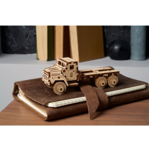 3D mechanický model - Mini, Auto nákladní vojenské (Ugears)