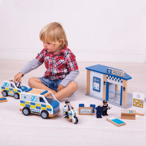 Panenky do domečku - Policisté a zloděj, 4ks (Tidlo)