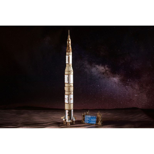 3D mechanický model - NASA Raketa Saturn V (Ugears)