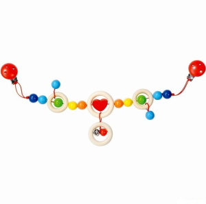 Řetěz do kočárku dřevěný - Srdíčko a rolnička v kroužku (Heimess)