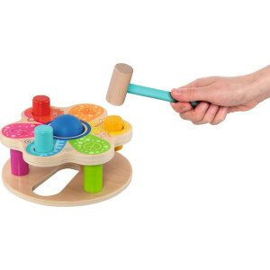 Zatloukačka - Dřevěná s koulí a kolíky Květina (Goki)