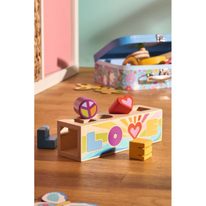 Vhazovačka - Vkládací hranol, Love (Goki)