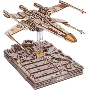 3D mechanický model - Star Wars, Luke Skywalkers X-Wing Starfighter (Ugears)
