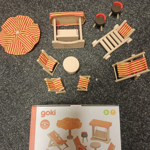 Nábytek pro panenky - Zahradní nábytek (Goki) - BAZAR