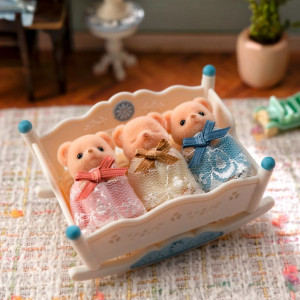 Sylvanian Families - Set, Sušenkoví medvídci trojčata v kolébce