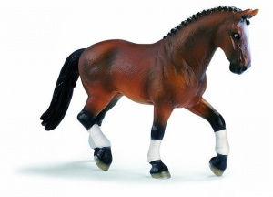 Schleich - Kůň, Hanoverská klisna (drezúrová)