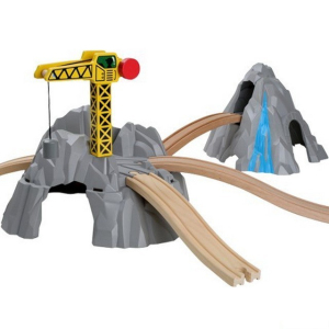 Vláčkodráha tunely - Hora s jeřábem a nadjezdy (Maxim)