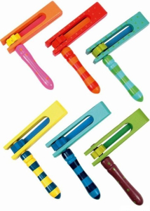 Hudba - Řehtačka malá dřevěná, barevná (Woody)